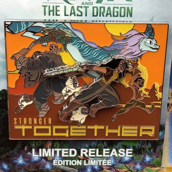 Disney Parks 2021 Raya And The Last Dragon Stronger Together LR 3D Pin - Picture 4 of 5
